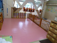 1歳保育室の写真2