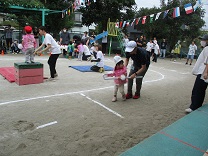 2歳親子競技の写真