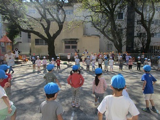運動会ごっこ（3歳クラス）様子の写真