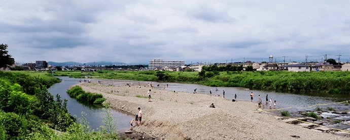 写真：浅川の風景