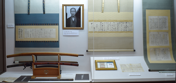 写真：井上源三郎資料館にある展示品