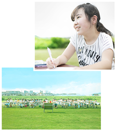 写真1：女の子が勉強する様子　写真2：多摩川の河川敷で机といすを配置し勉強する生徒たち