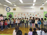 子どもたちの司会進行の様子