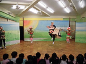 写真：荒馬踊り