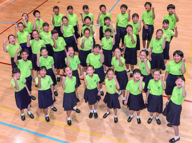 写真：七生緑小学校合唱団