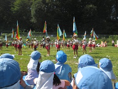 写真：5歳児わかば保育園との交流