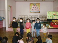 3月生まれの子どもたち写真