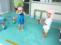 2歳水遊びの写真5