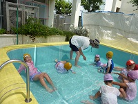 5歳の水遊びの写真4