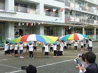 3歳パラバルーン競技の写真1