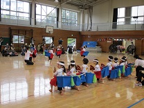 写真：4歳児きりん組の運動会