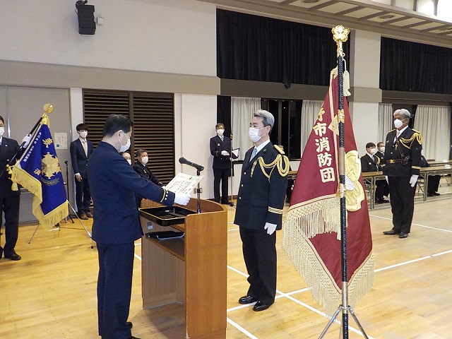 写真：表彰状授与