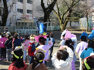 節分集会4歳の様子の写真