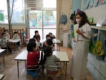 写真：4歳児にやってきた女神