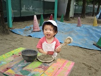 写真：0歳児