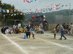 4歳親子競技の写真