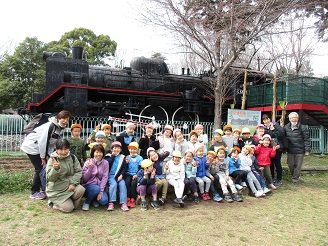 5歳児らいおん組の卒園遠足の様子の写真