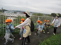 写真：遠足