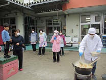 写真：芋煮会