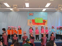 3歳児クラスの劇の様子の写真3