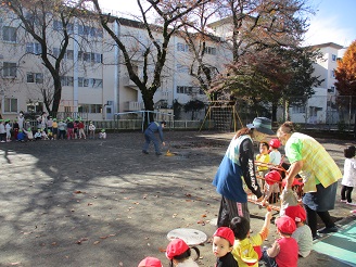 避難訓練の様子の写真