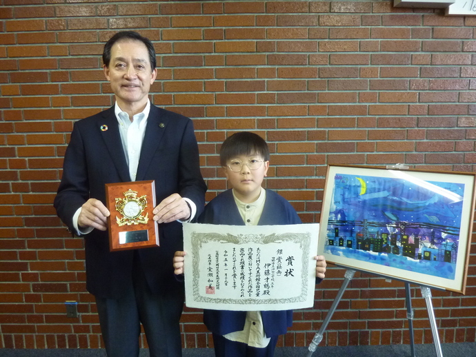 写真：伊藤さんと市長
