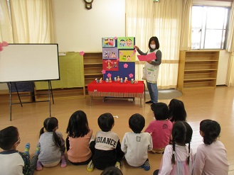 ひなまつり集会の様子の写真