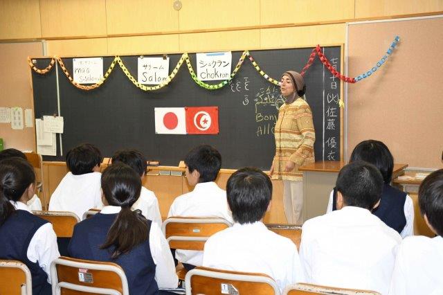 写真：多文化共生授業の様子