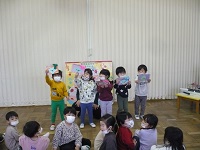 3歳児こあら組の2月生まれの子どもたちの写真