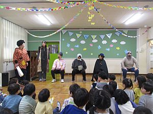 泥棒学校の写真