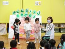写真:新入園児紹介4