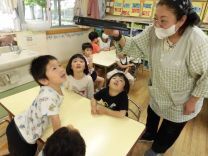 写真：あおむし2