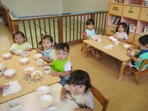 写真:乳児クラスの様子5