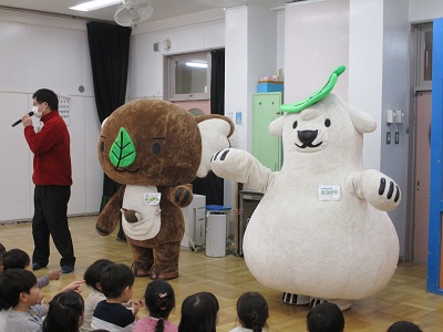 エコアラエコクマの登場写真