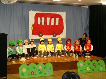 写真：1歳児きらきら集合写真