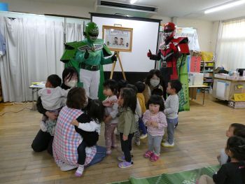 写真：ごみゼロマン集合1