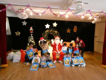 写真：クリスマス会集合2