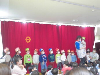 誕生会集会の写真
