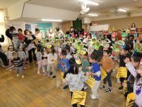 写真：鬼のパンツ