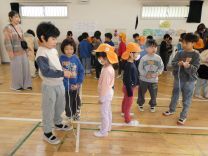 写真：コマ回し