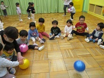 写真：ボール遊び3