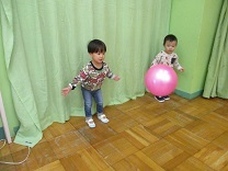 写真：ボール遊び5