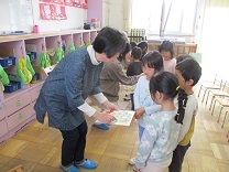 写真：おはなし会3