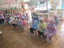 4歳児調理保育の様子の写真
