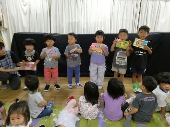 写真：8月生まれのおともだち